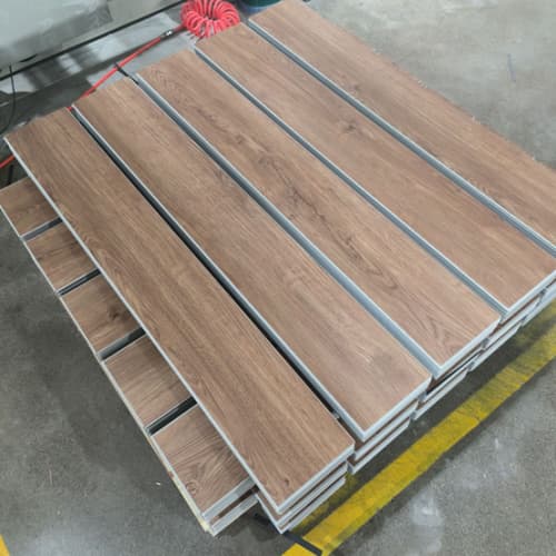 SPC Flooring: Революция в напольных покрытиях — от узкоспециализированных инноваций до глобальных